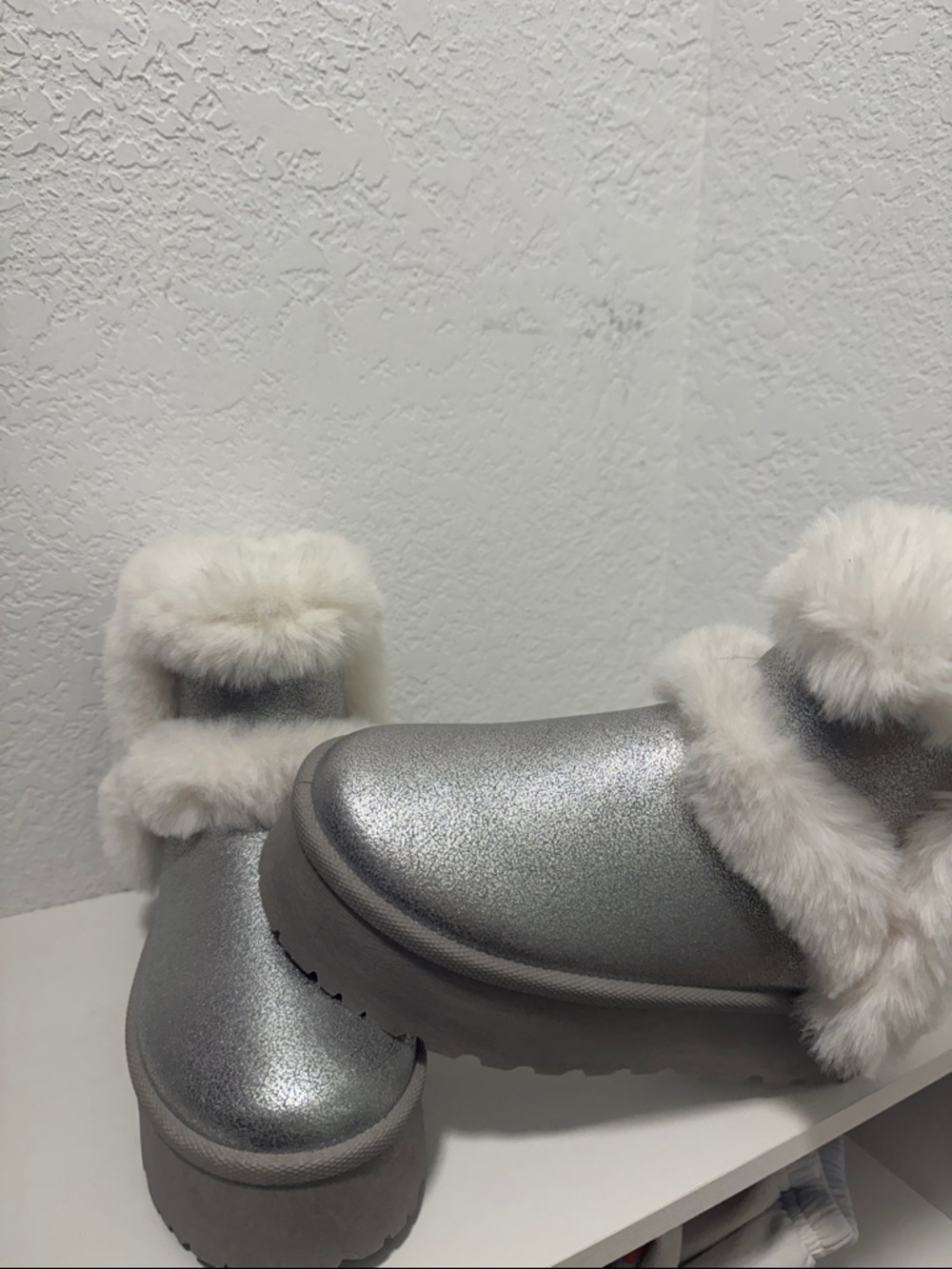 Mudd Silver Sparkle Faux Fur Cuff Platform Boots